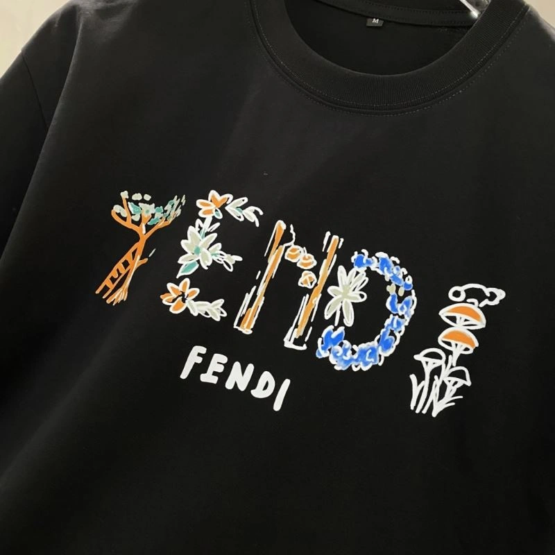 Fendi T-Shirts Cozy 122376