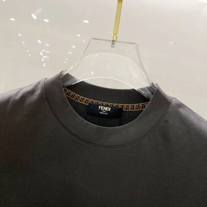 Fendi T-Shirts Original 122346