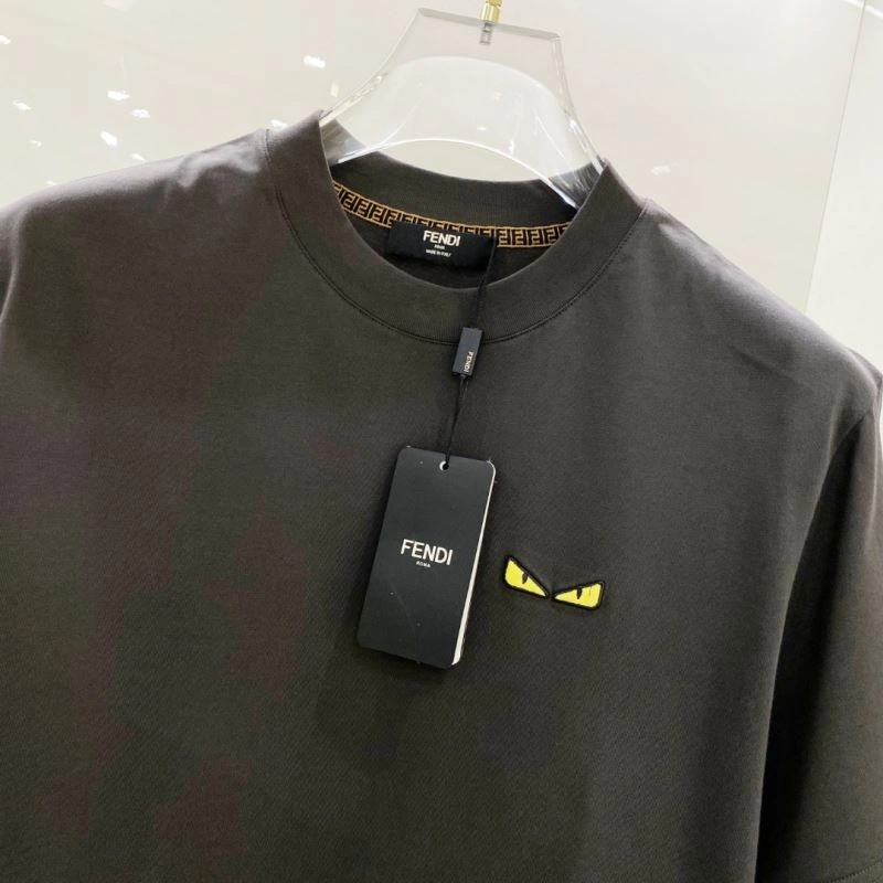 Fendi T-Shirts Original 122346
