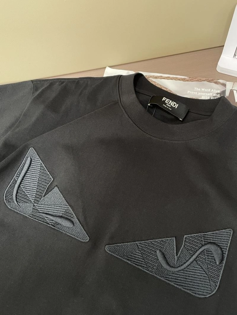Fendi T-Shirts Bold 122315