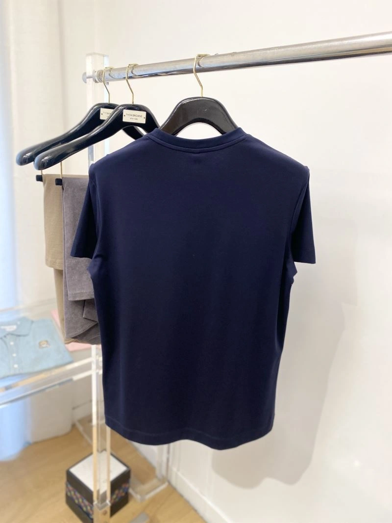Versatile Fendi T-Shirts 122308