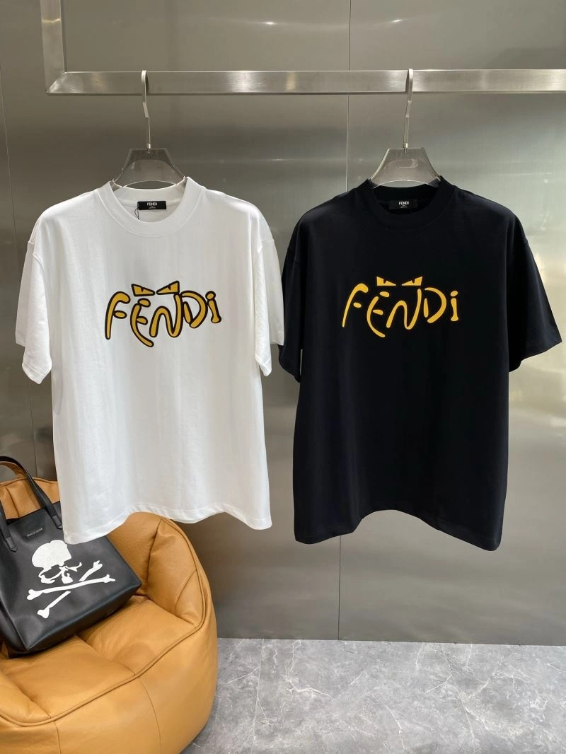 Fendi T-Shirts Snug 122316
