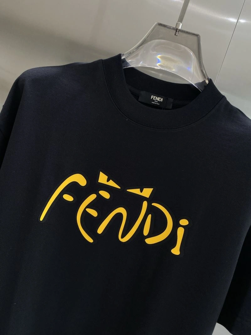 Fendi T-Shirts Snug 122316