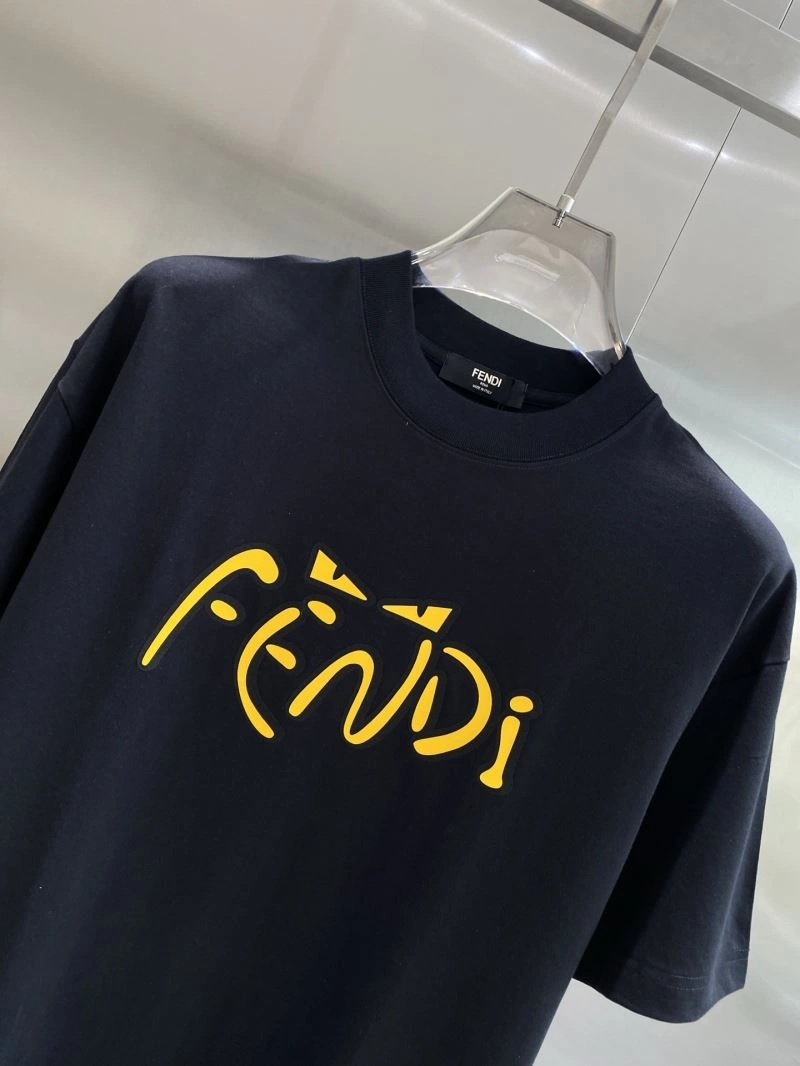 Fendi T-Shirts Snug 122316
