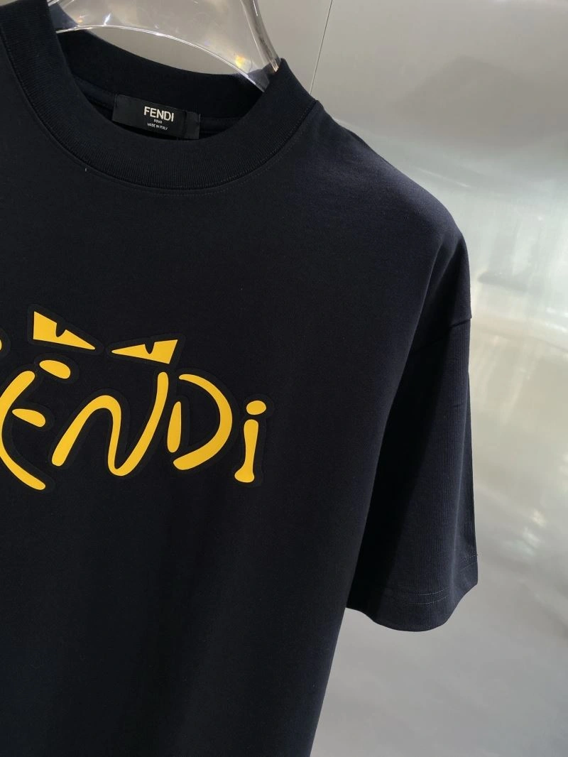 Fendi T-Shirts Snug 122316