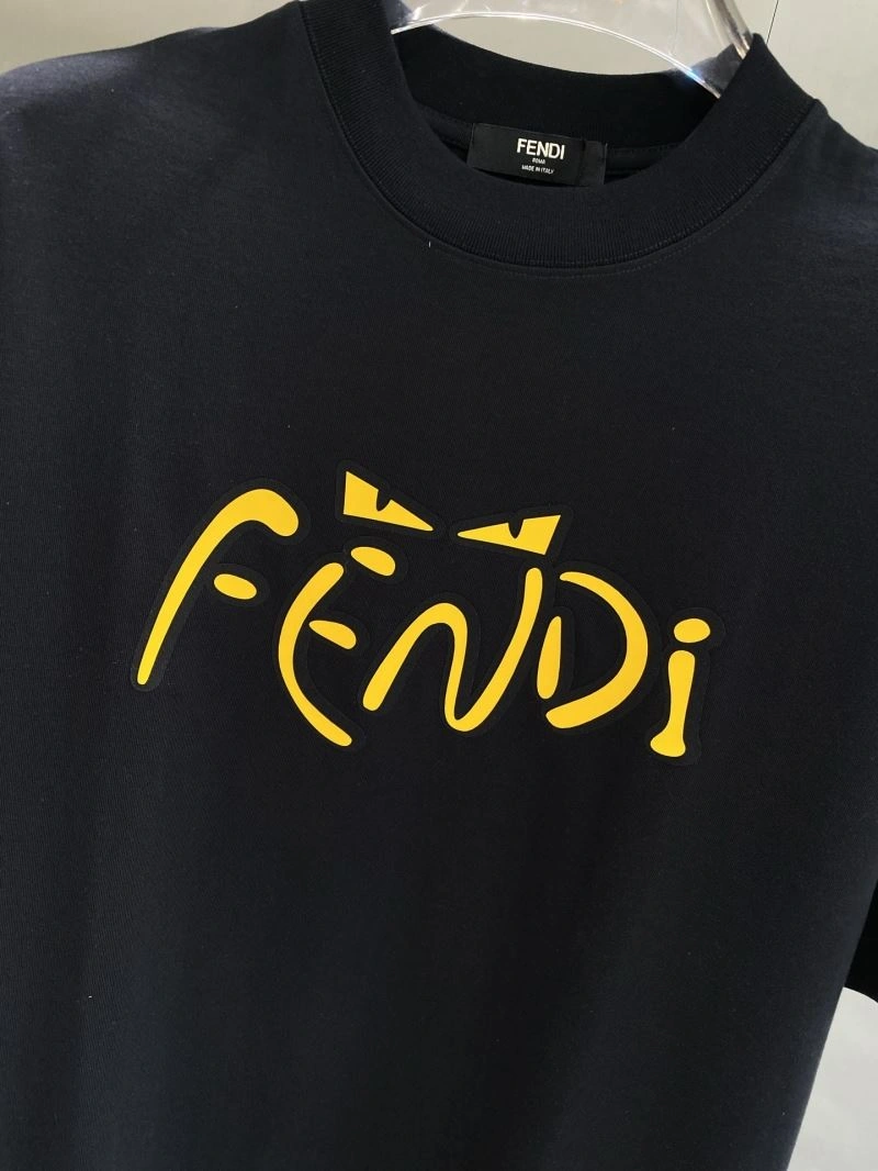 Fendi T-Shirts Snug 122316