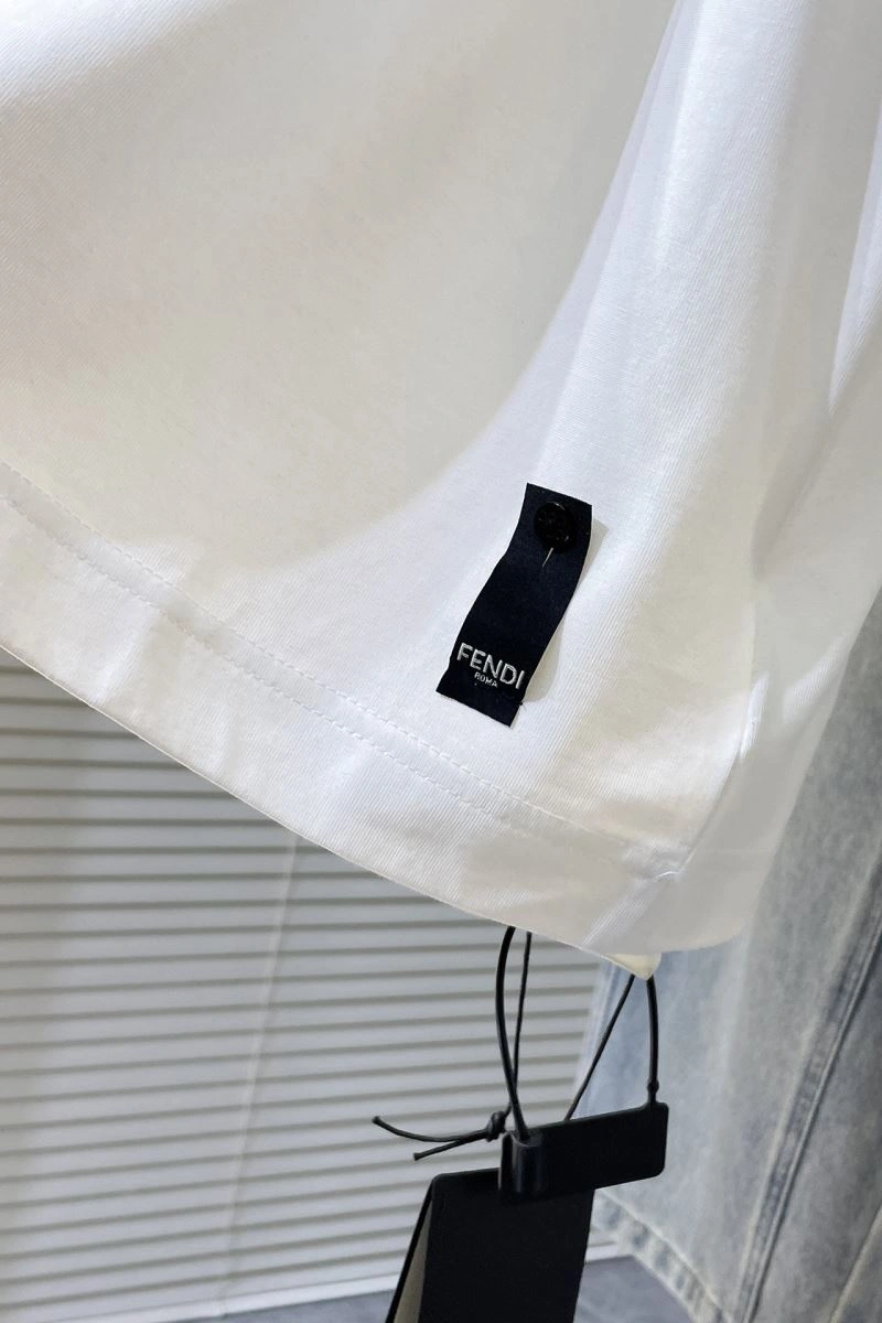 Fendi T-Shirts Refined 122336