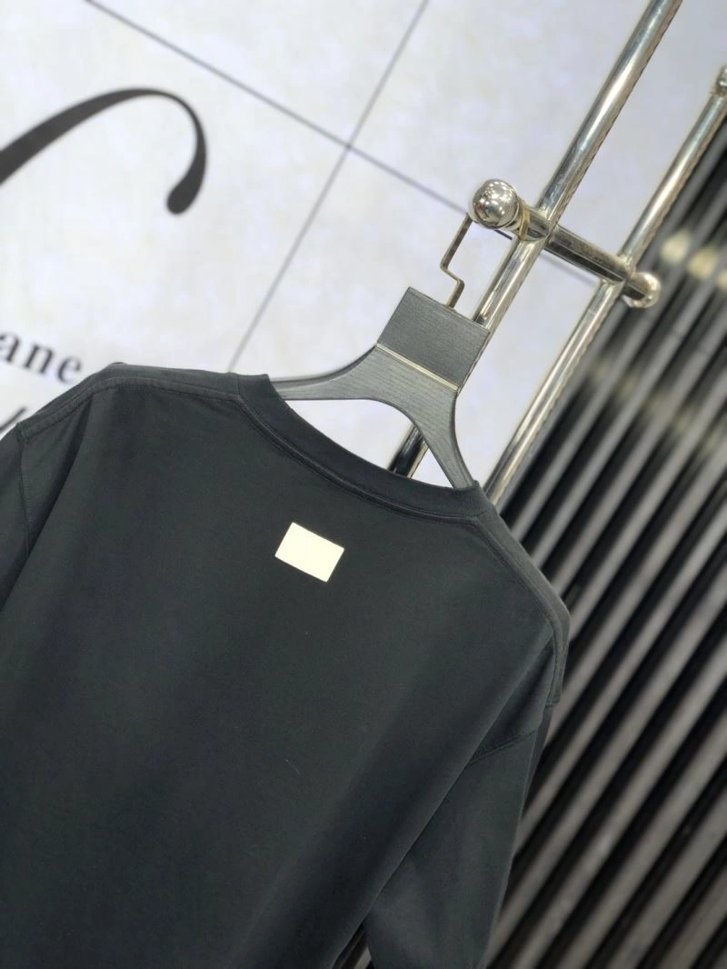 Reliable Fendi T-Shirts 122306