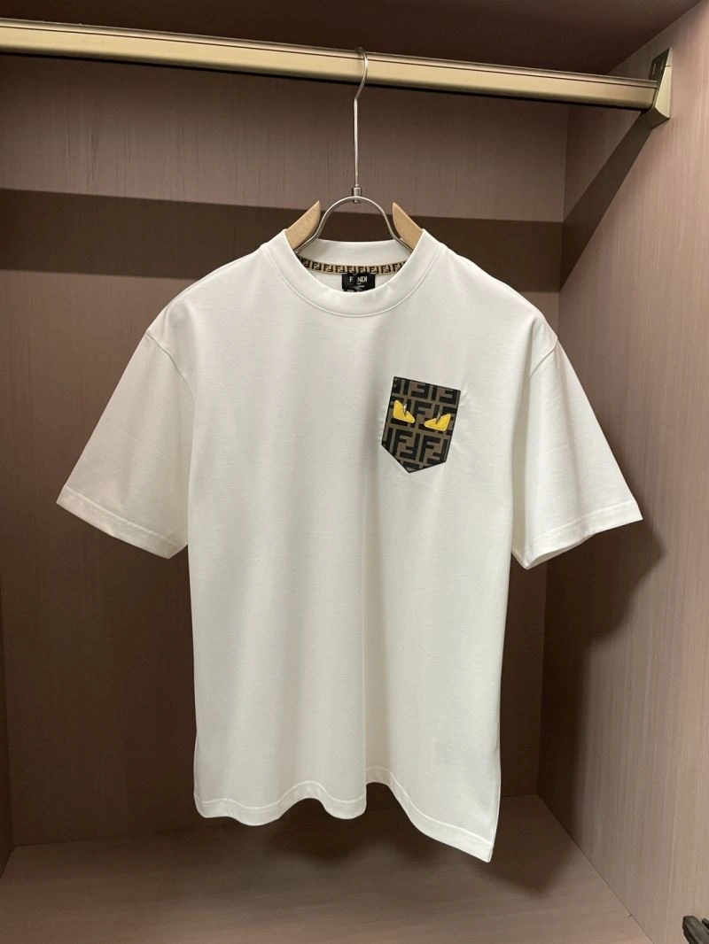 ComfortFit Fendi T-Shirts 122325