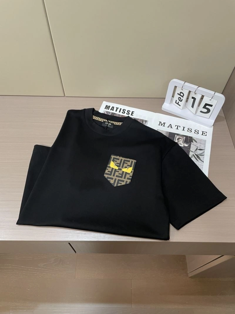 ComfortFit Fendi T-Shirts 122325