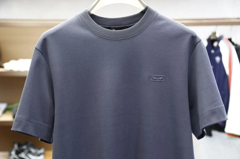Modern Fendi T-Shirts 122319