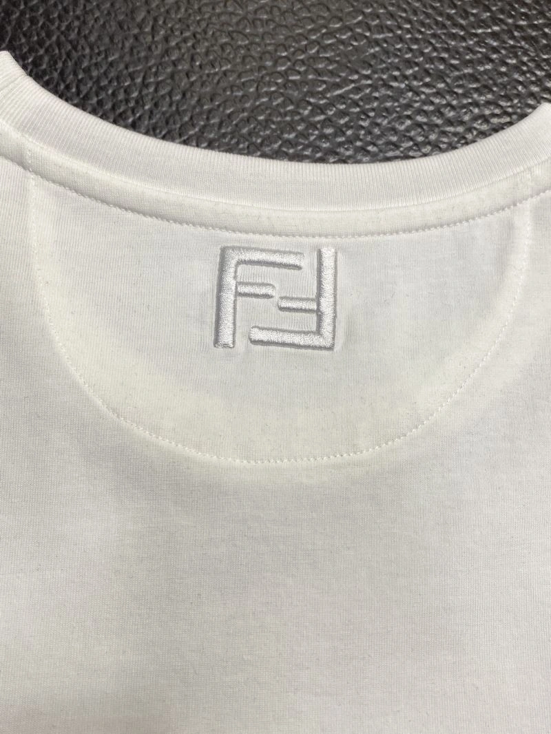 Fendi T-Shirts Neat 122311
