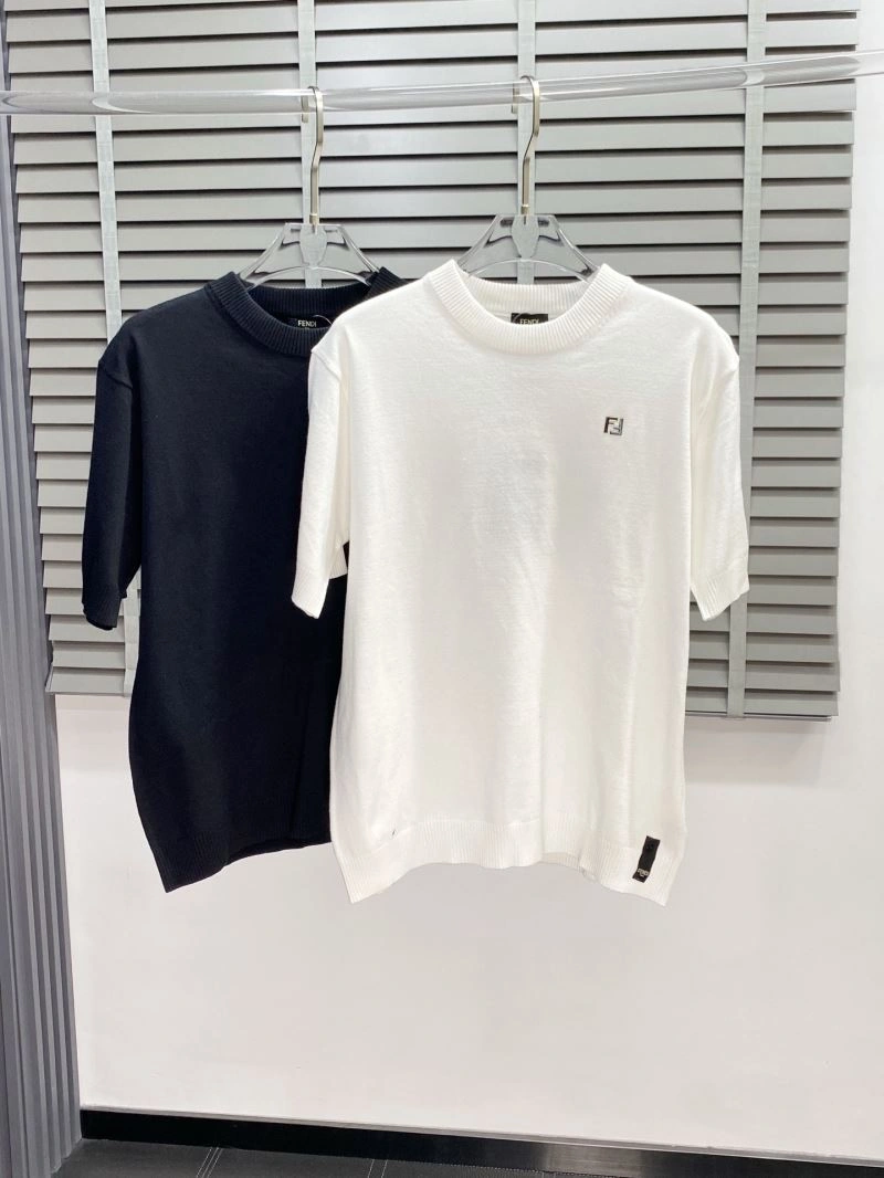 Sporty Fendi T-Shirts 122318