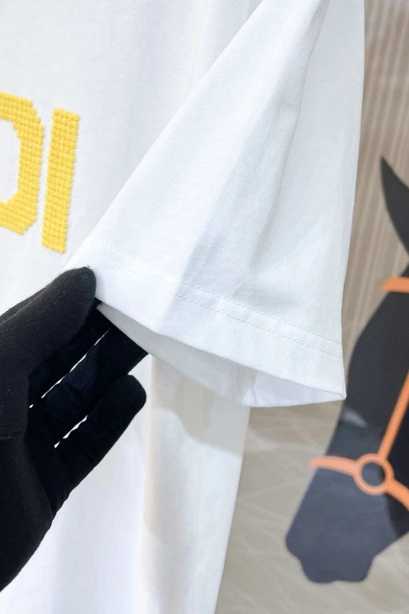 Fendi T-Shirts MultiPurpose 122322