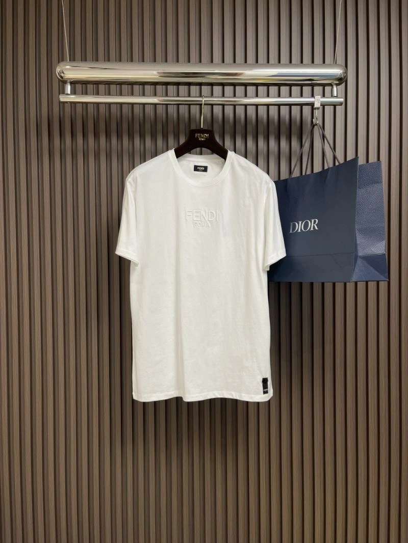 Versatile Fendi T-Shirts 122312