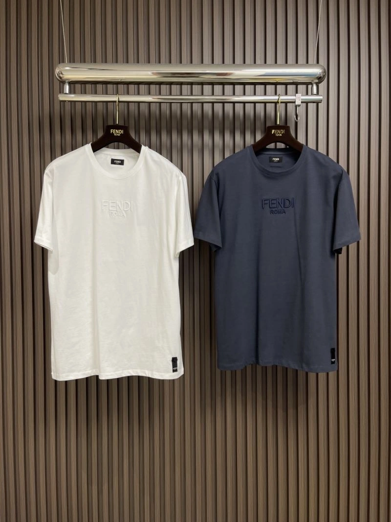 Versatile Fendi T-Shirts 122312