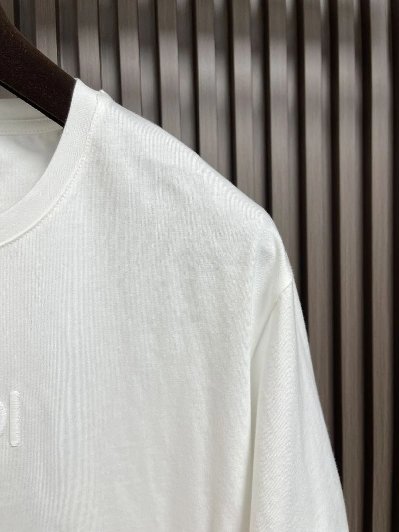 Versatile Fendi T-Shirts 122312