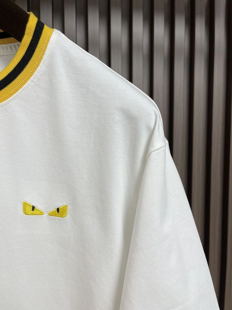 Modern Fendi T-Shirts 122302