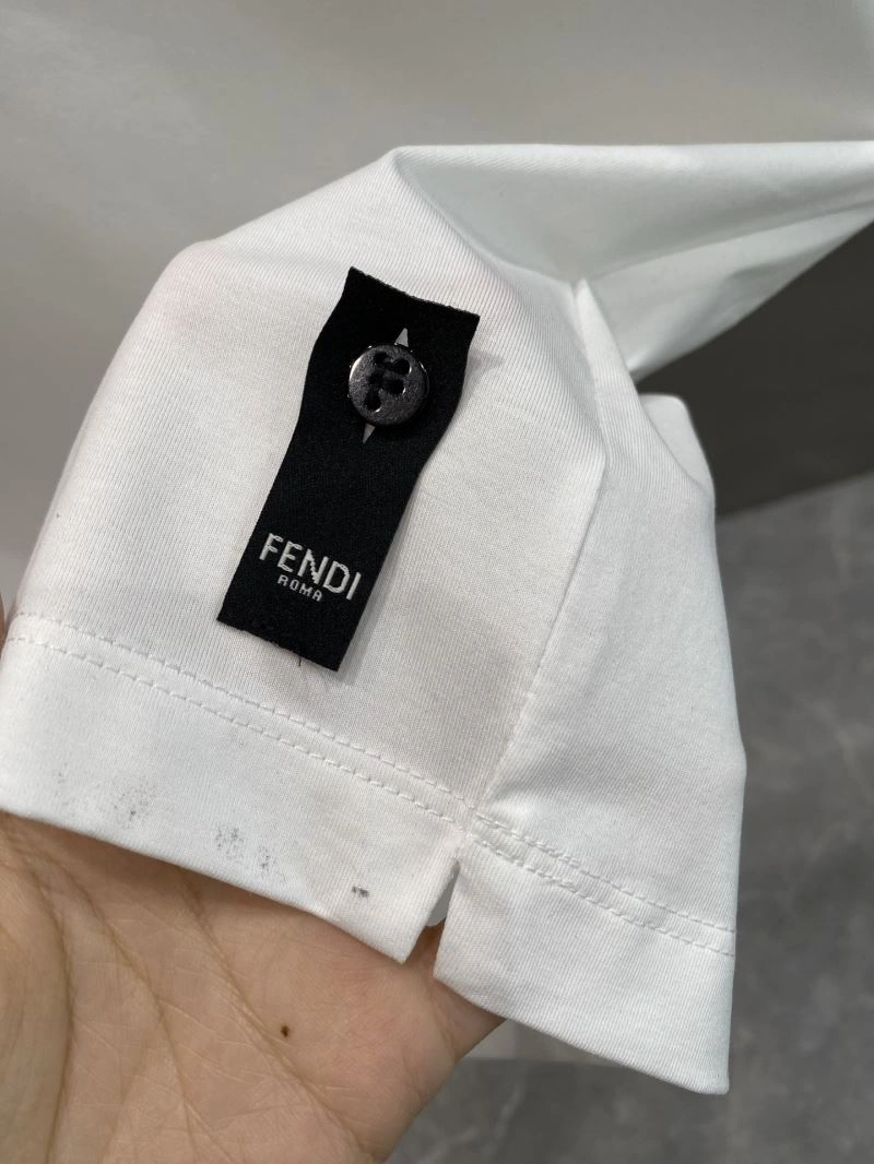 Timeless Fendi T-Shirts 122298