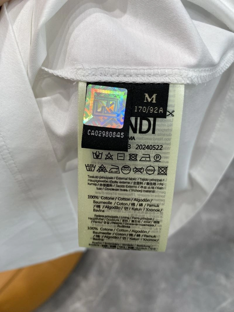Timeless Fendi T-Shirts 122298