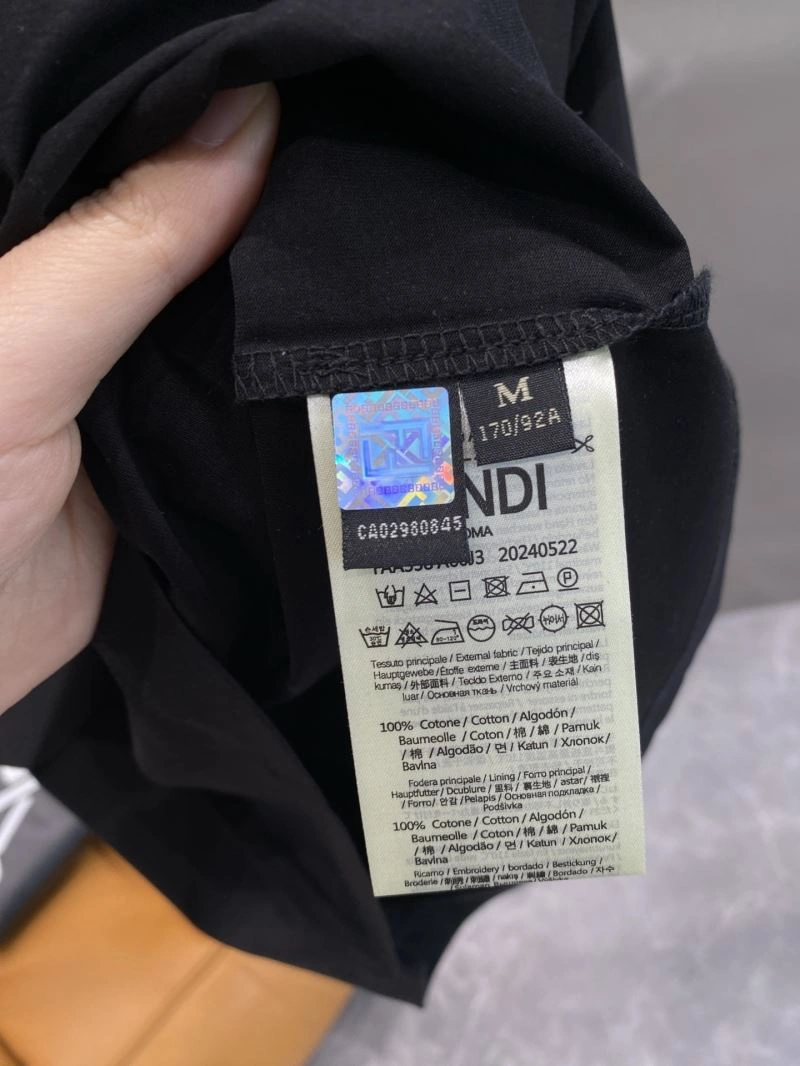 Fendi T-Shirts Casual 122287