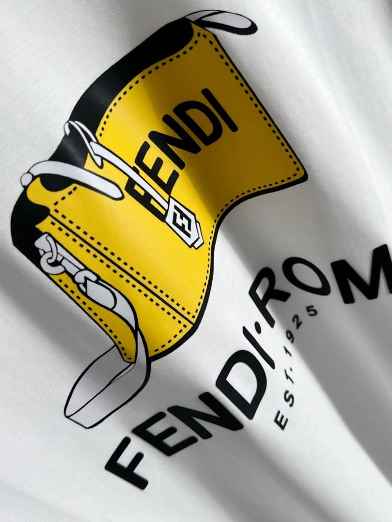 Comfortable Fendi T-Shirts 122295