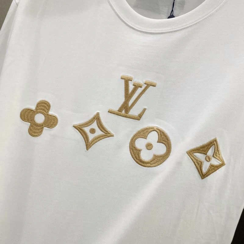 Compact Fendi T-Shirts 122282