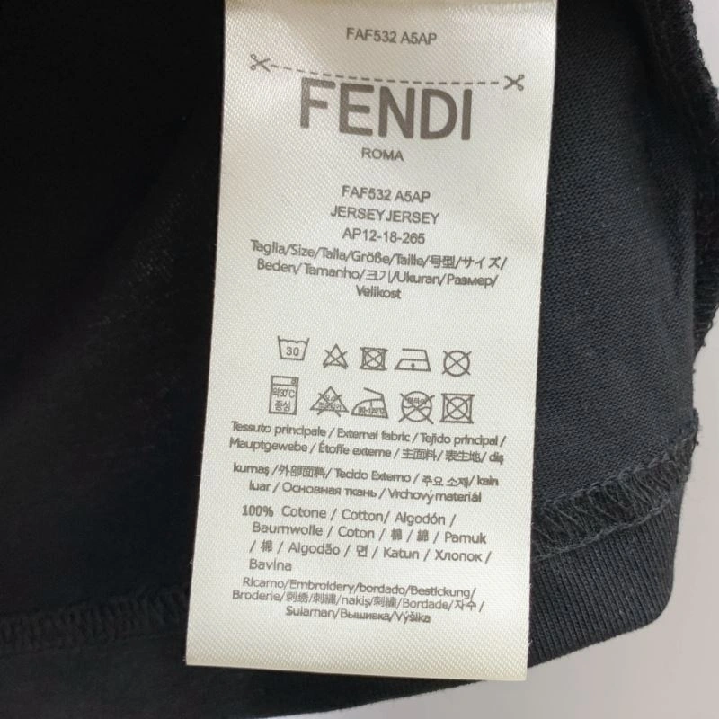Fendi T-Shirts Comfortable 122265