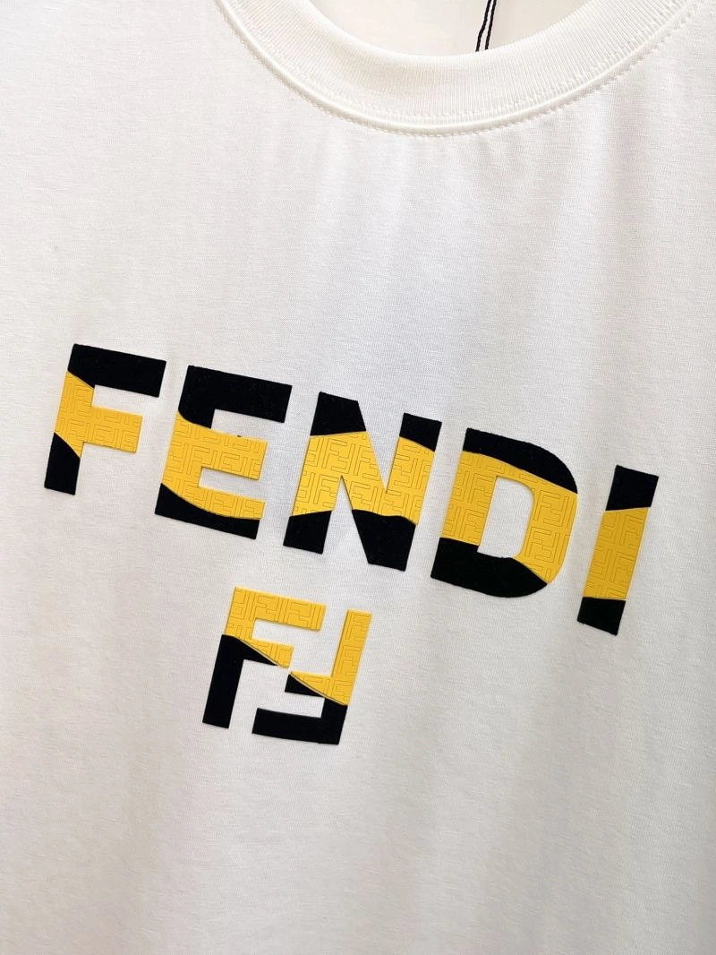 Fendi T-Shirts NewStyle 122283