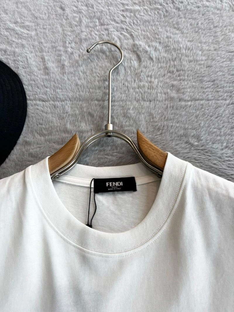 Soft Fendi T-Shirts 122263