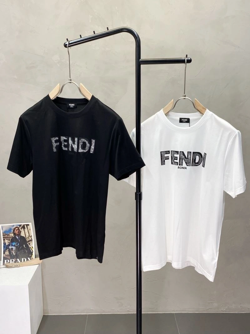 Fendi T-Shirts UrbanStyle 122259