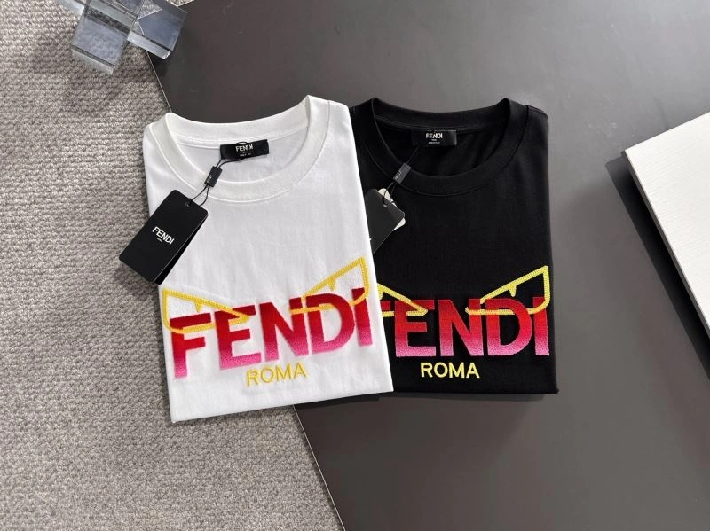 Fendi T-Shirts Versatile 122240