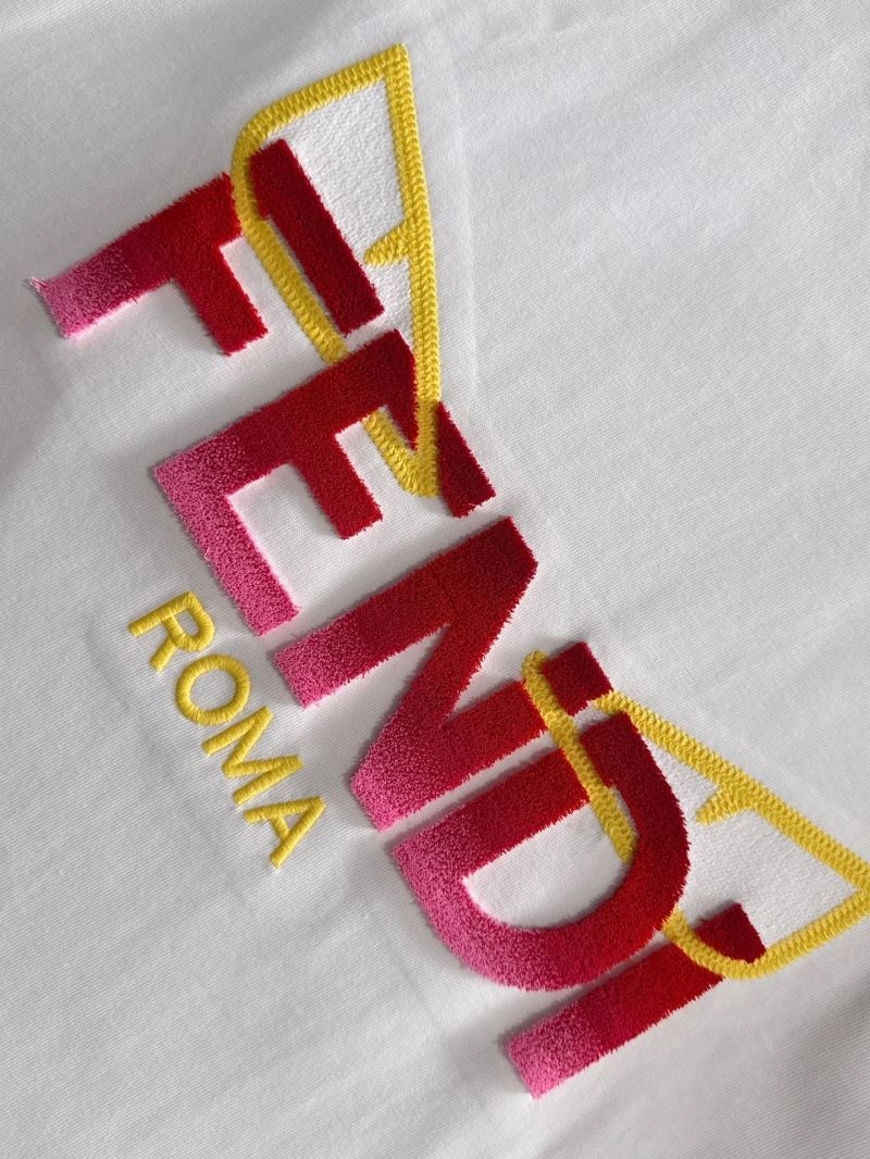 Fendi T-Shirts Versatile 122240