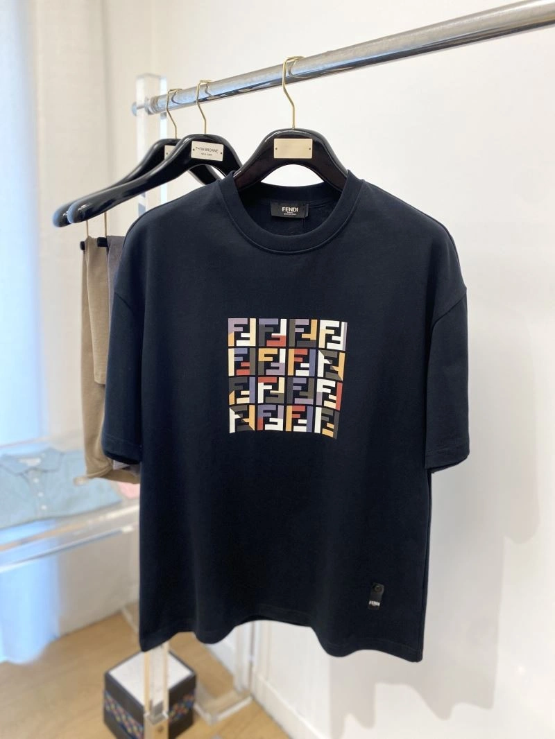 UrbanChic Fendi T-Shirts 122237