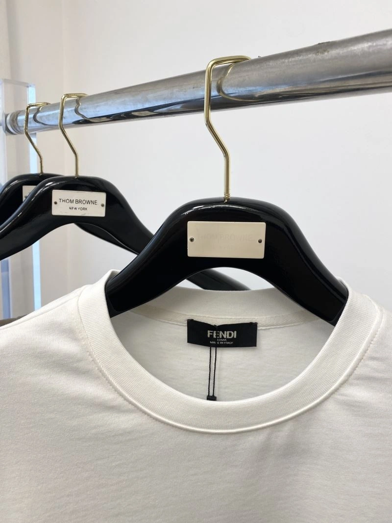 Fendi T-Shirts Breathable 122231