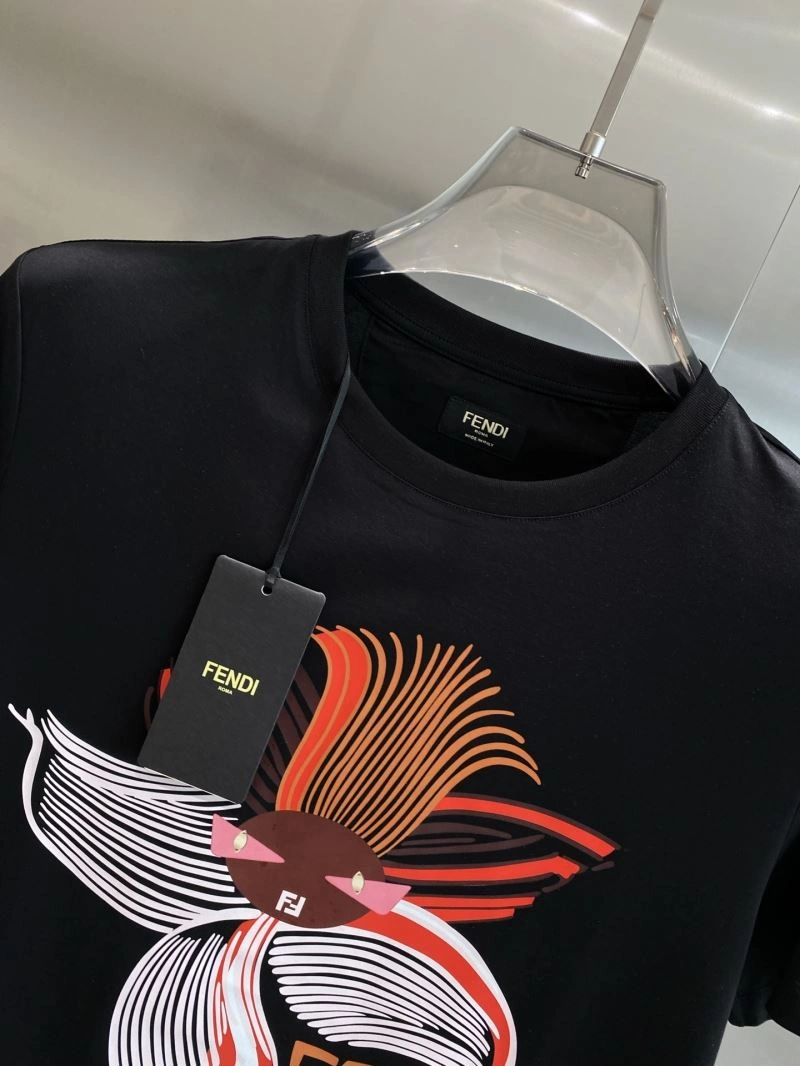 MoistureWicking Fendi T-Shirts 122241