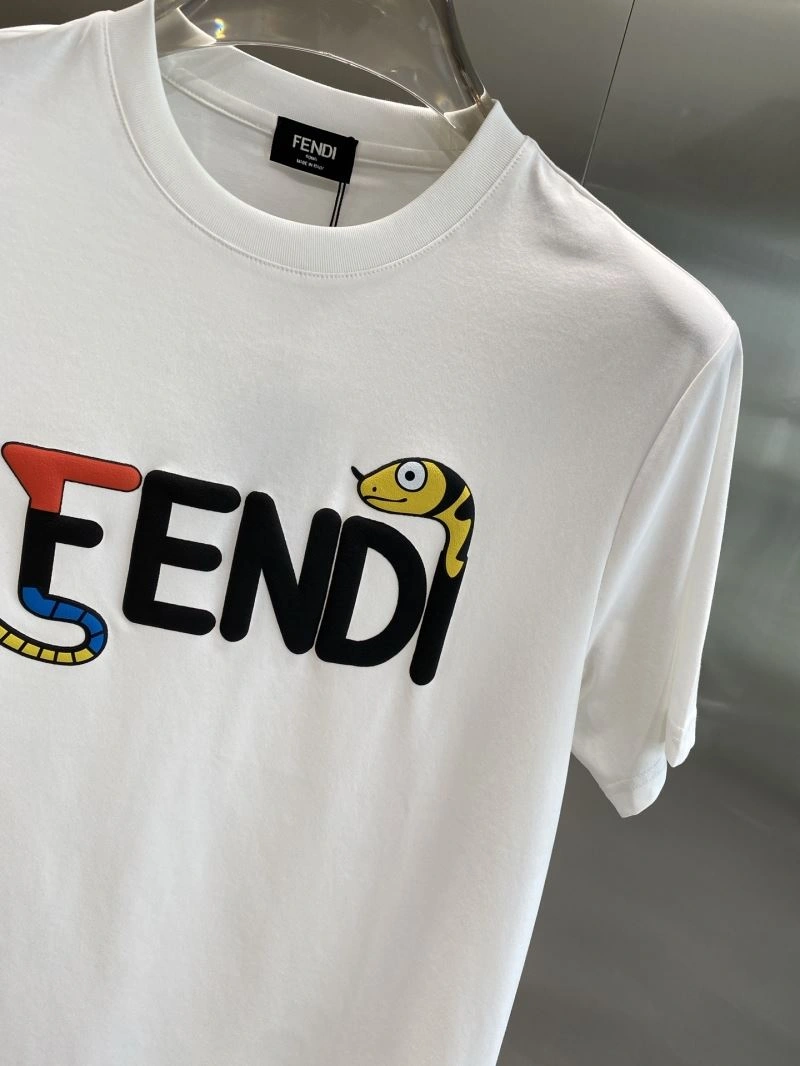 Stretchable Fendi T-Shirts 122234