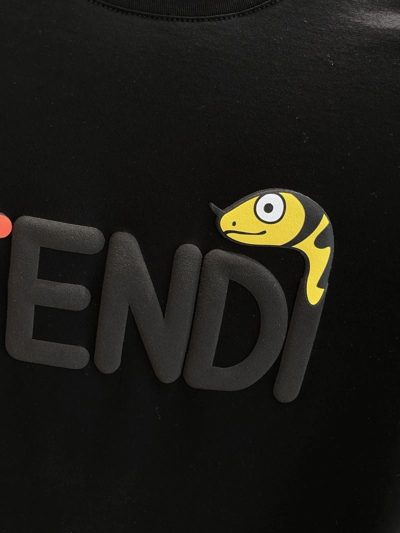 Fendi T-Shirts Minimalist 122246