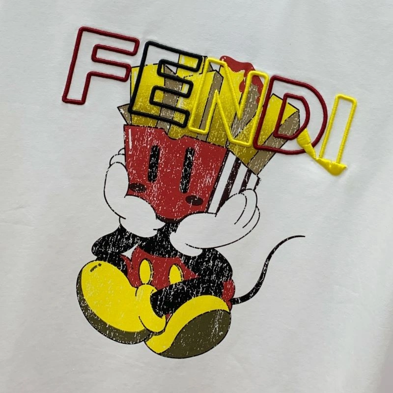 Fendi T-Shirts Original 122251