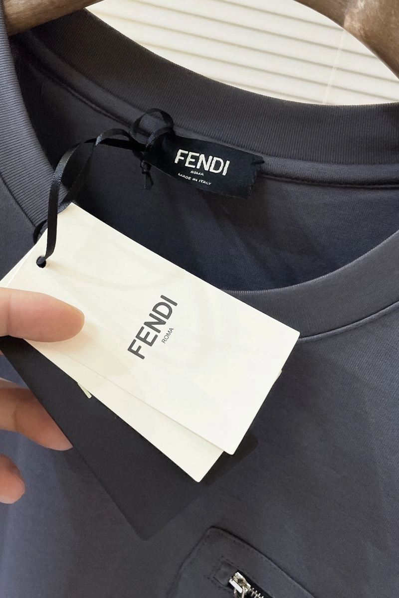 TravelReady Fendi T-Shirts 122236