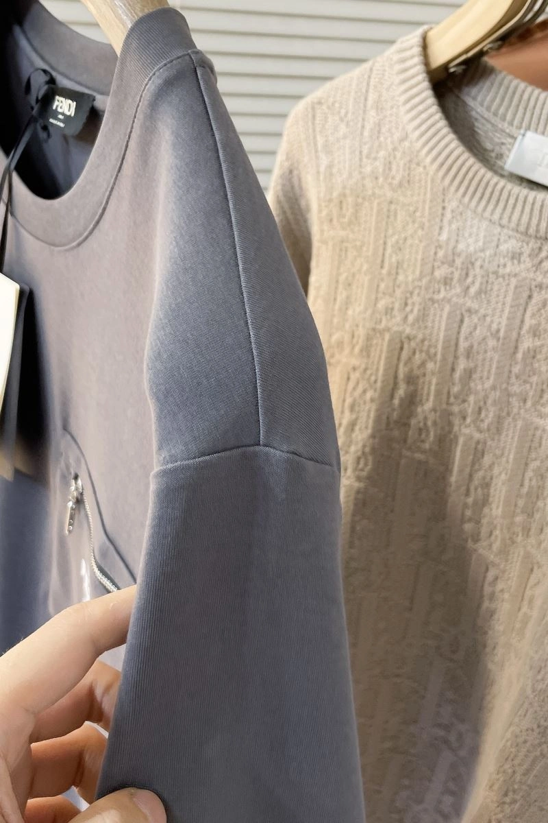 TravelReady Fendi T-Shirts 122236