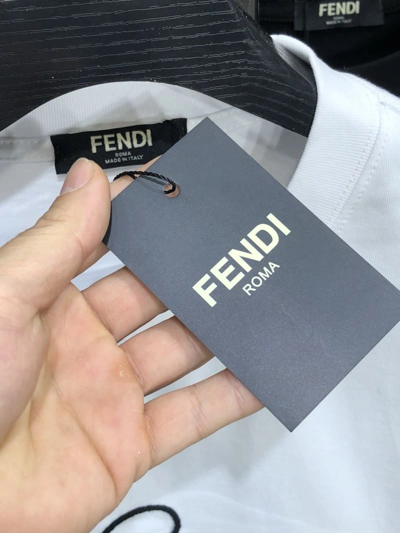 Fendi T-Shirts MoistureWicking 122256