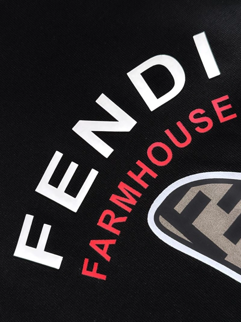 Supportive Fendi T-Shirts 122250