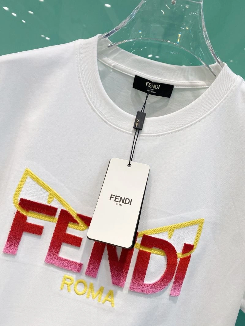 Fendi T-Shirts Attractive 122220