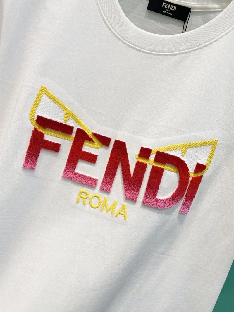 Fendi T-Shirts Attractive 122220