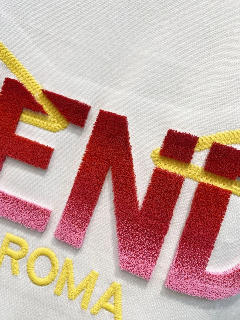 Fendi T-Shirts Attractive 122220
