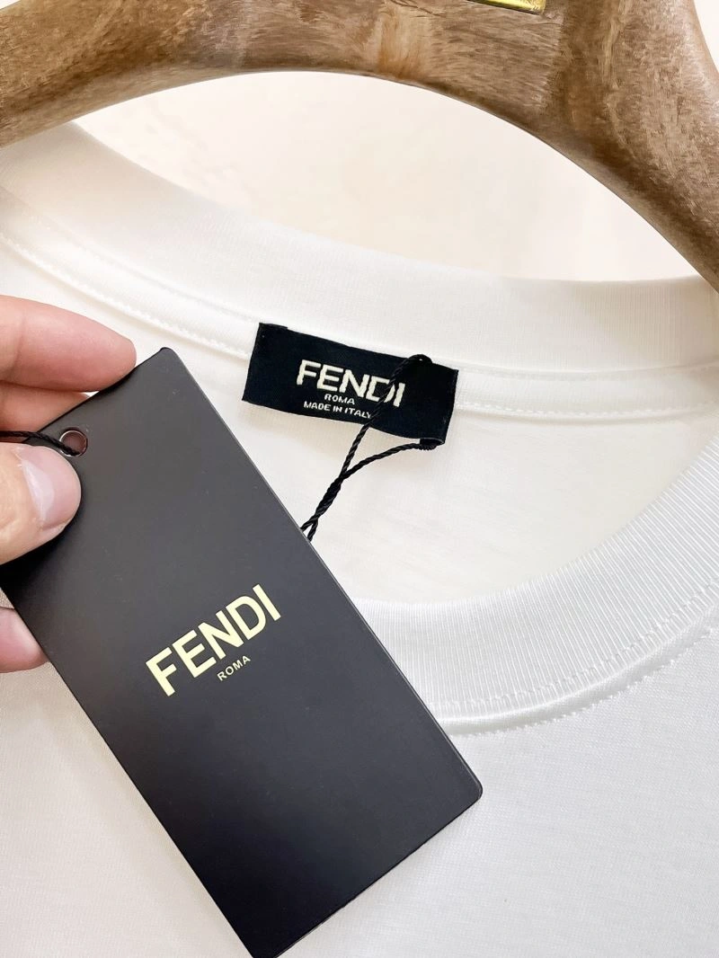 Fendi T-Shirts WaterResistant 122194