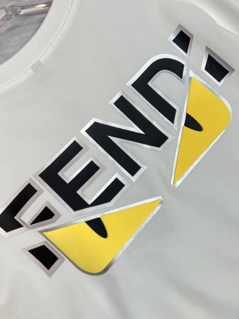 Fendi T-Shirts Vibrant 122090