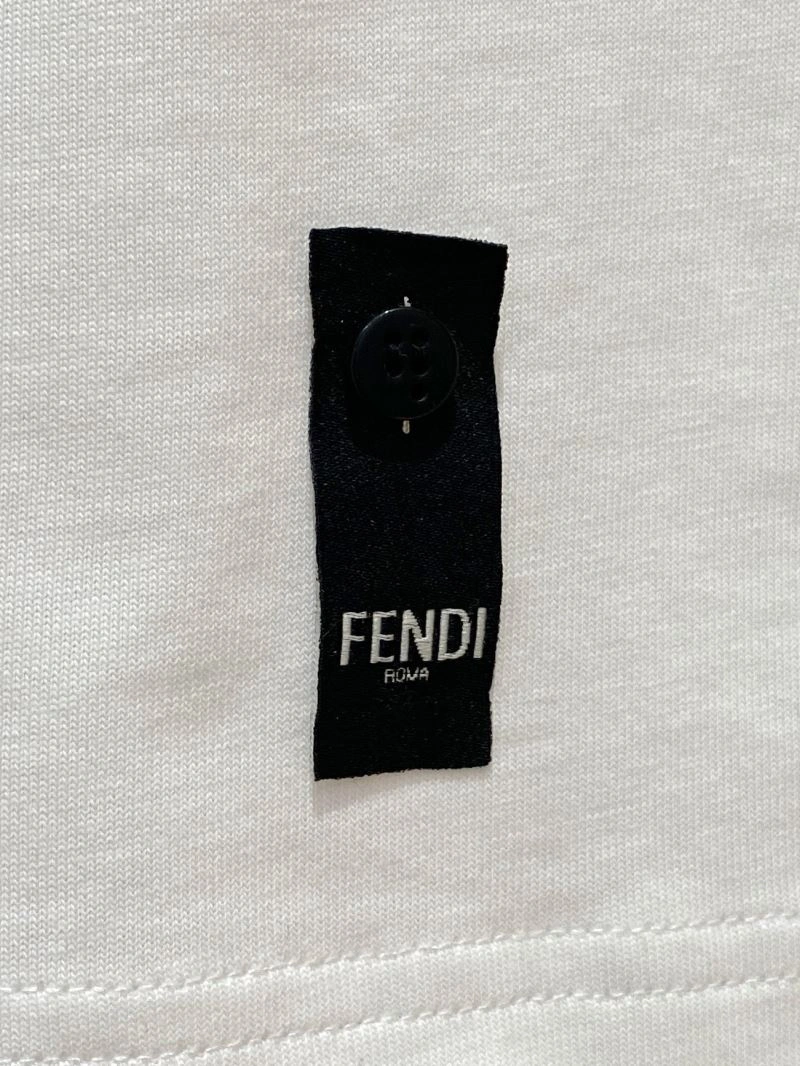 AllSeason Fendi T-Shirts 122058