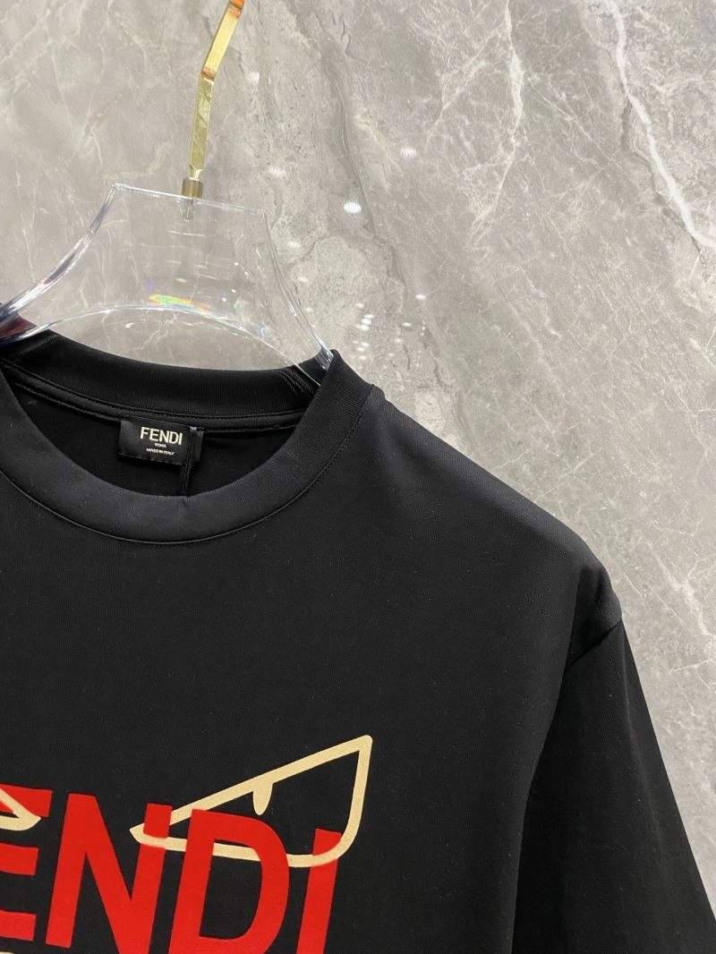 Fendi T-Shirts Stylish 122070